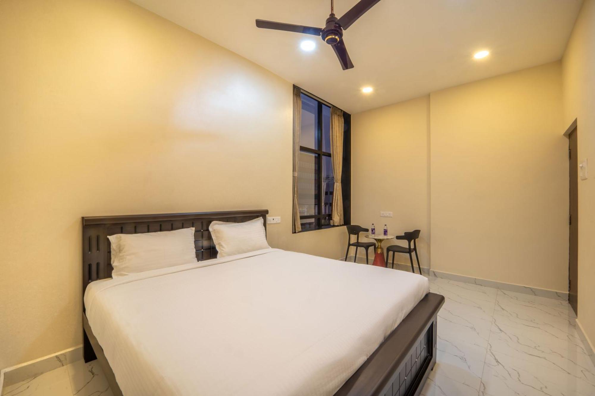 Vr Paradise Inn Kelambākkam Esterno foto